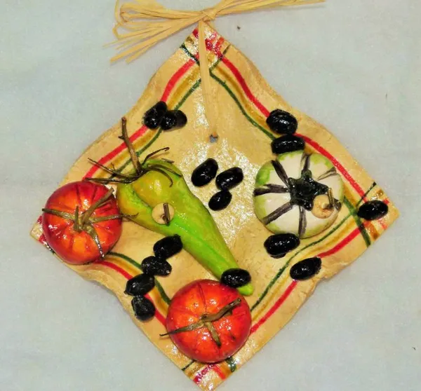 панно на кухню в итальнском стиле: помидоры, перец и оливки