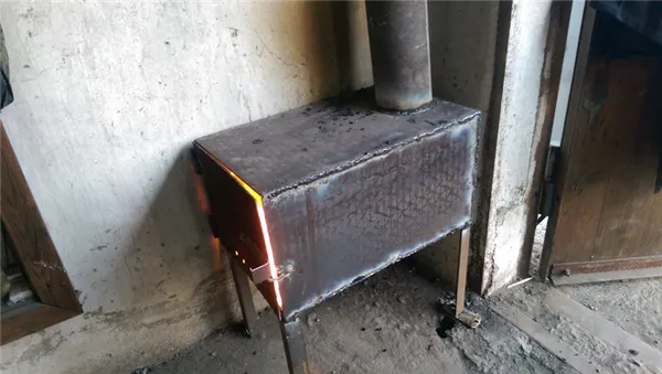 печь позволяет создать в гараже оптимальные температурные условия