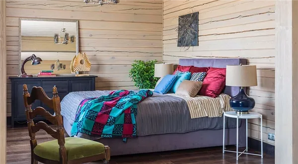 оформляем интерьер спальни в деревянном доме: советы по выбору отделки и стиля