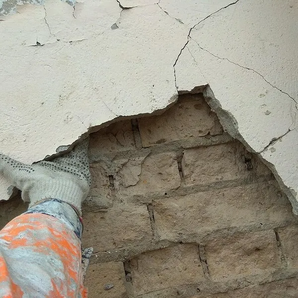простая заделка трещин в кирпичных и бетонных стенах: пошаговая инструкция. заделка трещин в кирпичных стенах. 13