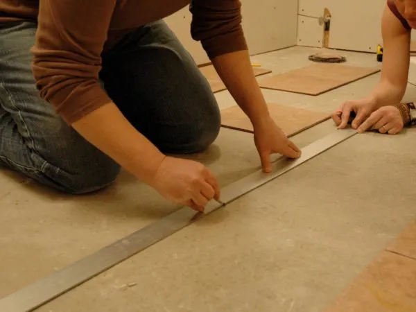 технология укладки фанеры на бетонный пол. укладка фанеры на бетонный пол. 7