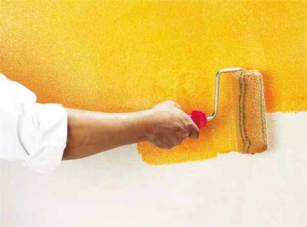 водоэмульсионная краска для стен: виды, нюансы покраски