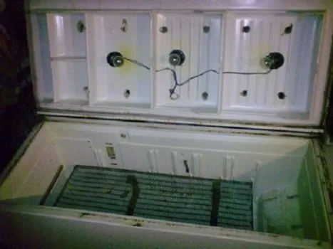 как сделать надежный и простой инкубатор из холодильника своими руками. инкубатор из холодильника своими руками. 10