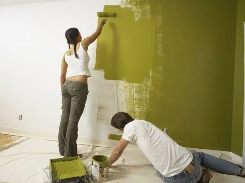 какую шпаклевку выбрать для стен под обои: подробная инструкция для домашнего мастера