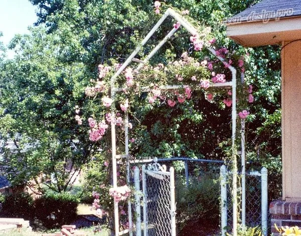 садовая арка для плетистыз роз из пластика