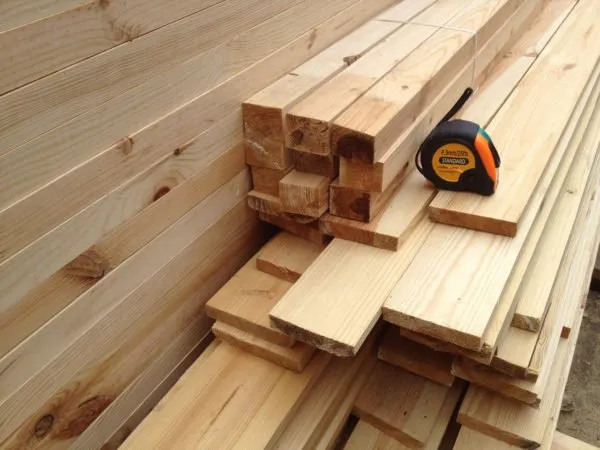 древесина для изготовления стеллажа