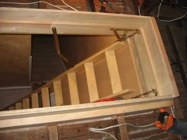 какими могут быть лестницы на второй этаж в деревянном доме: варианты конструкций и дизайна. лестница в деревянном доме на второй этаж. 45