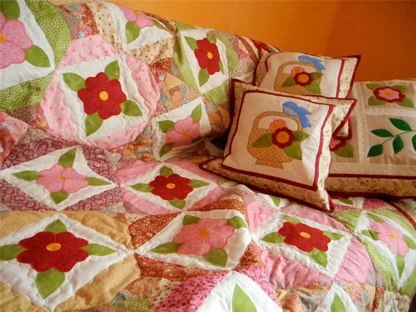 лоскутное одеяло с цветами