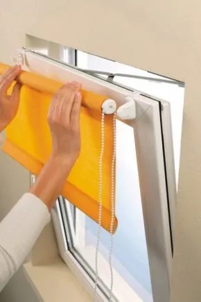 как самостоятельно крепить рулонные шторы на пластиковые окна