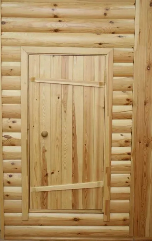 деревянная дверь со шпонками