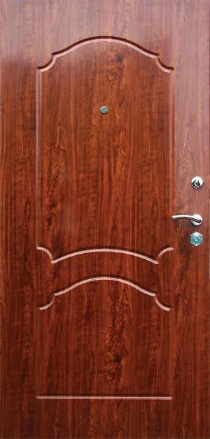 массивные деревянные двери