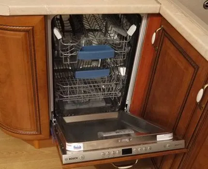 нужна ли посудомоечная машина или кому в хозяйстве потребуется посудомойка. плюсы и минусы посудомоечной машины. 7